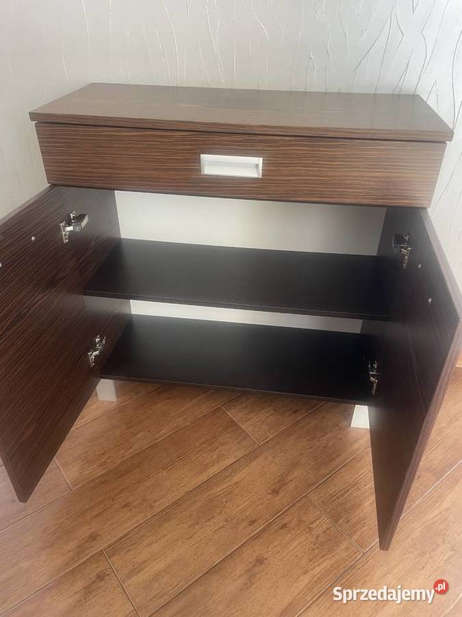 Sprzedam piękną komodę fornir brązowe paski