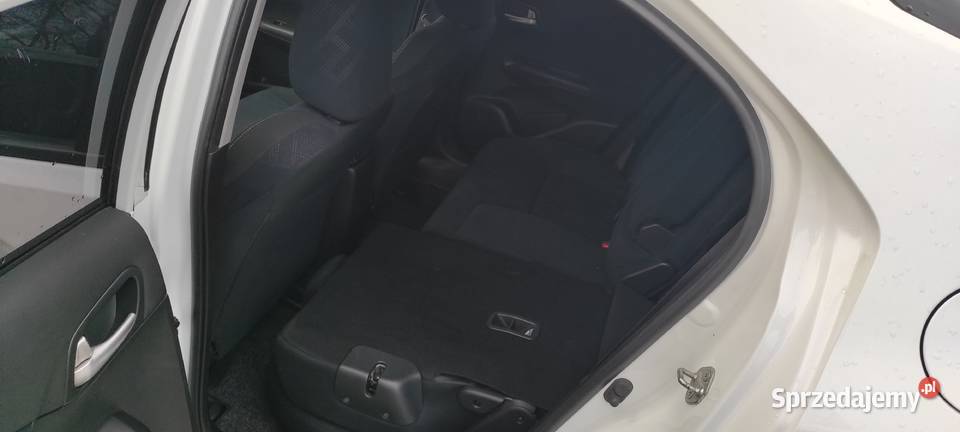 Zadbana niski udokumentowany przebieg 86610km