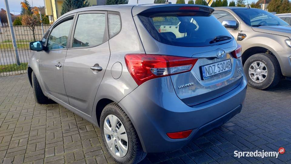 SPRZEDAM HYUNDAI IX20 14 16V mały przebieg sprzedam