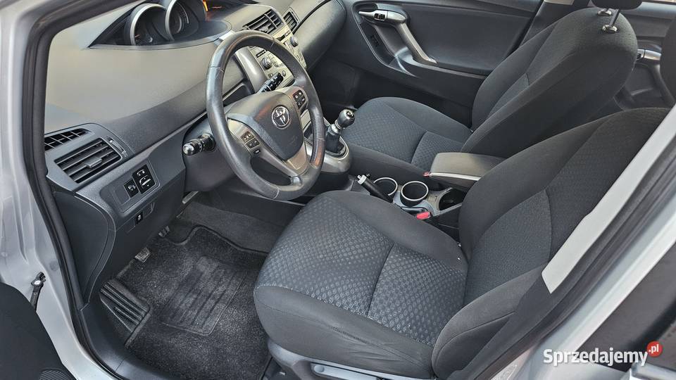 Toyota Verso 16 132 7 osobowa 160tyskm 2009r Verso Zarszyn