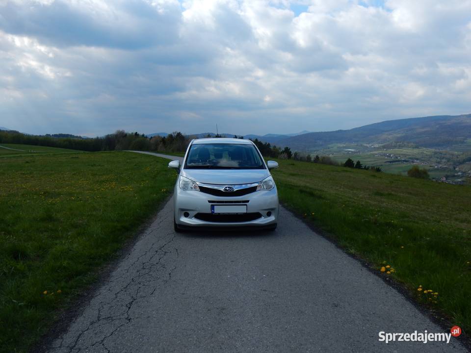 Samochód osobowy Subaru Trezia 13 99 2012 ABS Trezia