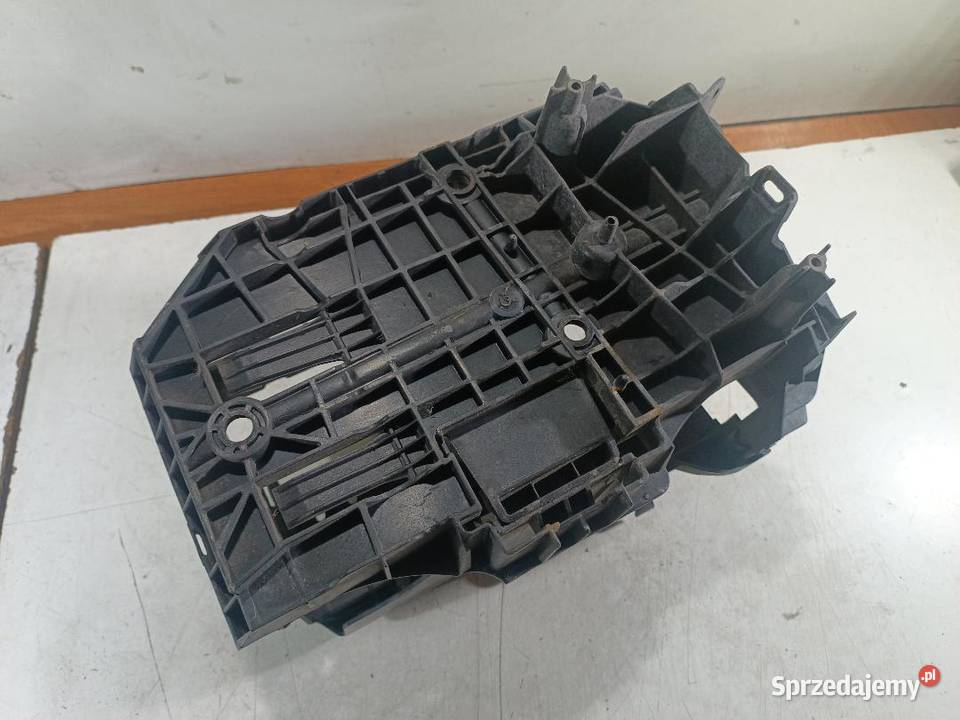 OBUDOWA AKUMULATORA PEUGEOT 508 I 16 EHDI sprzedam