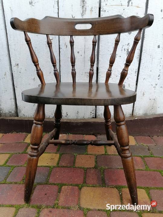 Krzesła patyczki Cafe Wąwolnica