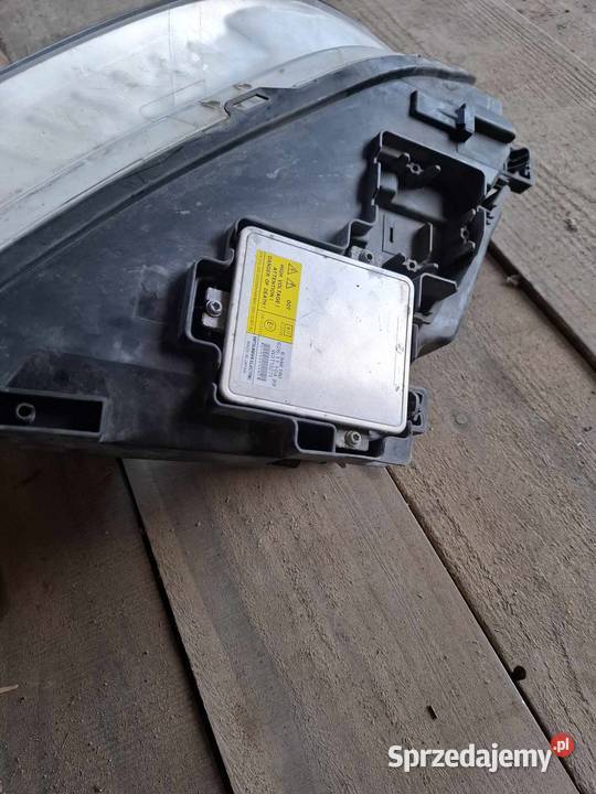 Sprzedam lampy xsenon volvo v70 Narol