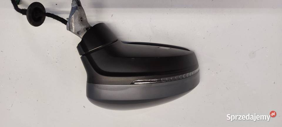 VW TIGUAN II LUSTERKO PRAWE 9PIN LR7H