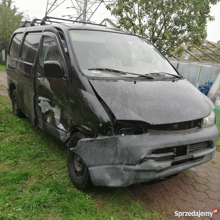 Toyota Hiace uszkodzony Ksawerów