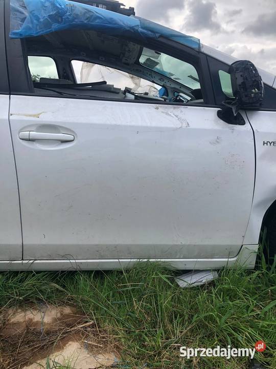 Drzwi przednie prawe Toyota Prius Plus Toyota wielkopolskie