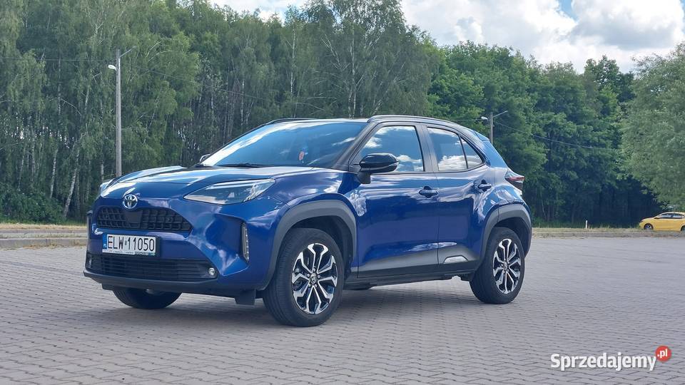 Toyota Yaris Cross 2023 Salon 1wł pełna historia Rok produkcji 2023 Łódź