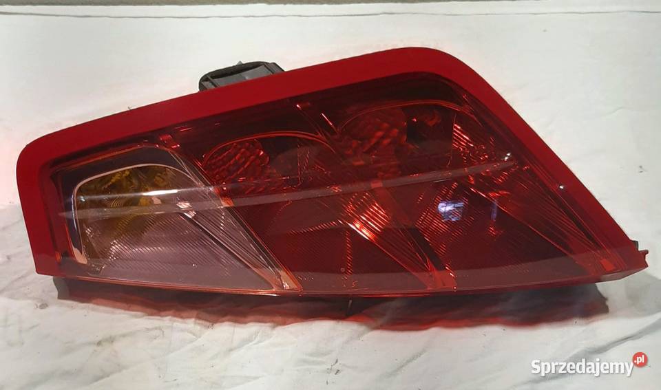 LAMPA PRAWY TYŁ FIAT GRANDE PUNTO 51701590 Mielęcin sprzedam