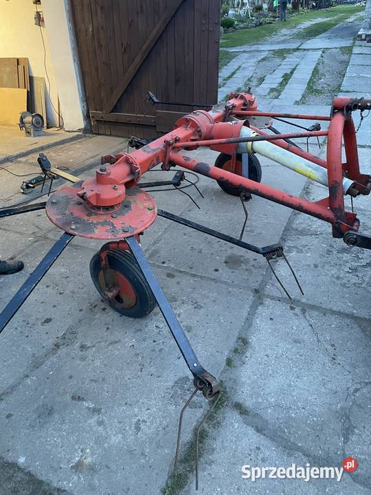 Przewracarka pająk famarol Zgrabiarki i przetrząsacze Zgrabiarki i przetrząsacze Rybnik