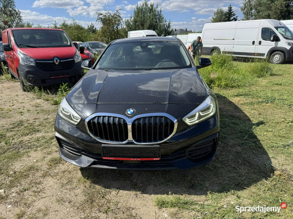 BMW 118 15i 136 118i Faktura Vat 23 Przebieg benzyna BMW Turek