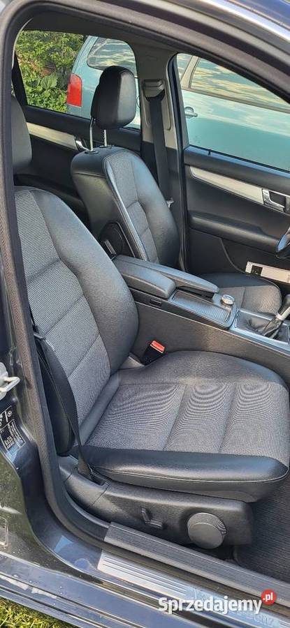 Mercedes w204 18 kompressor 184 LPG bezwypadkowy gniazdo AUX Klasa C Puławy