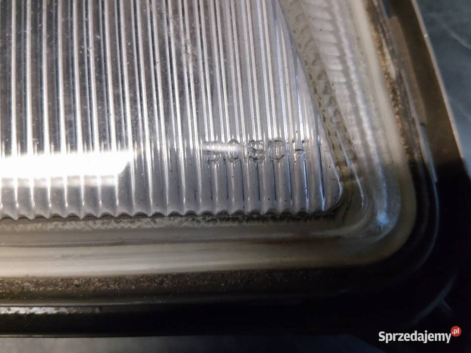Mercedes 124 E klasa klosz Bosch prawy Lampy przednie Przeźmierowo