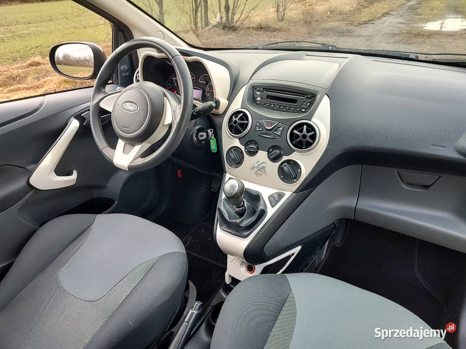 FORD KA BENZYNA KLIMA