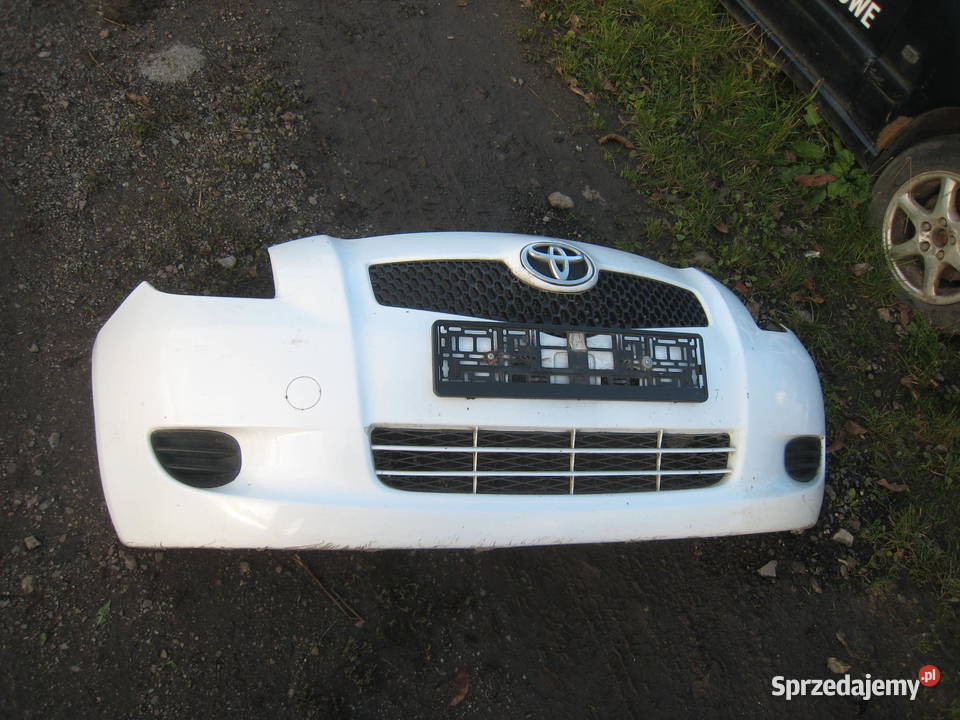 Zderzak przedni przód Toyota Yaris II 0609 biały osobowe