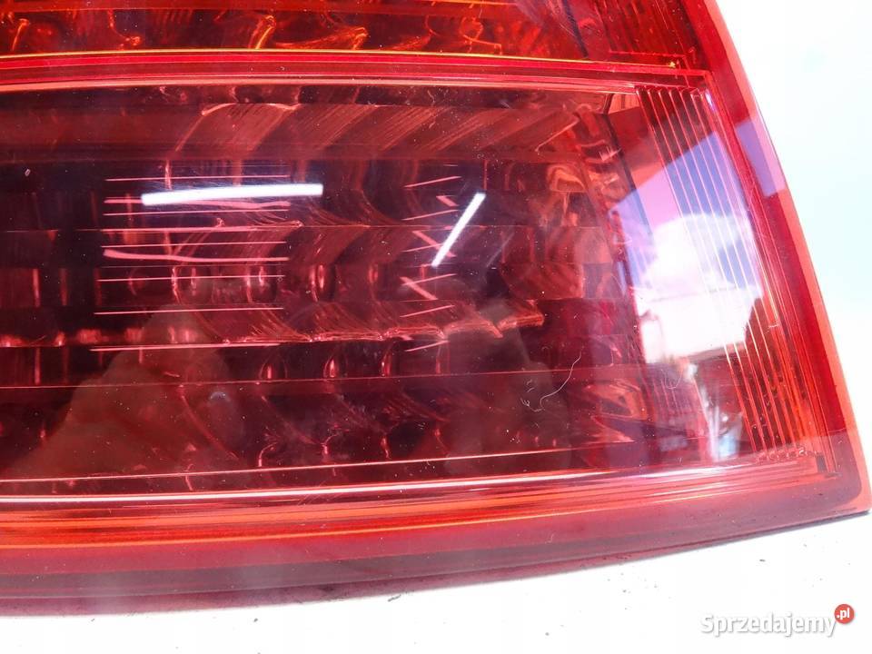 4E0945095C AUDI A8 D3 0307 KIERUNKOWSKAZ MIGACZ osobowe Przemęt sprzedam