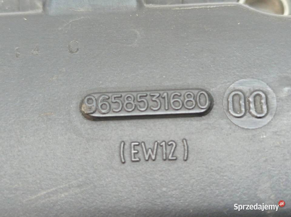 POKRYWA ZAWORÓW 9658531680 20 16V Peugeot 307 I sprzedam