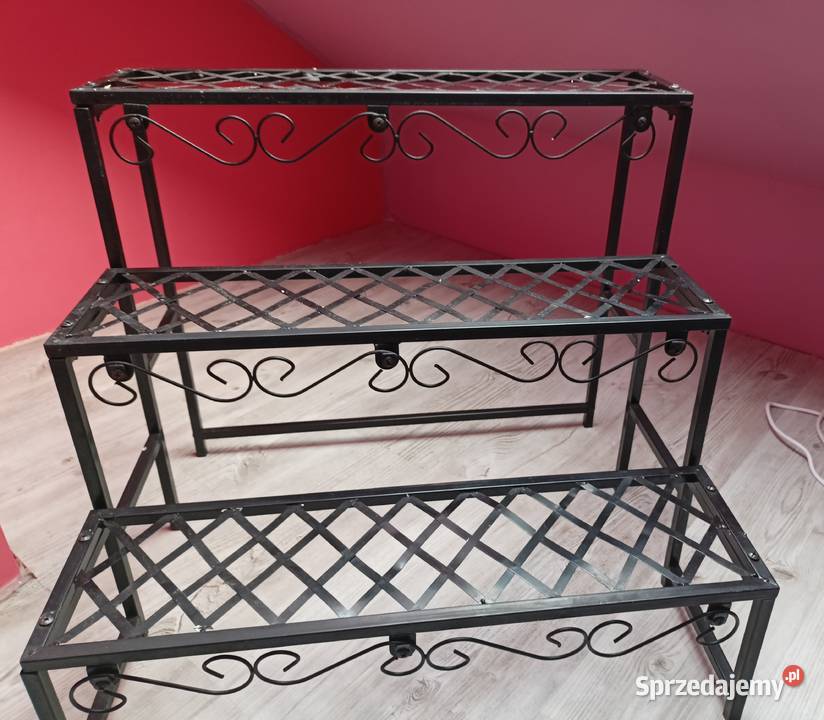 Kwietnik trzy poziomyschodki czarny Ostrów Wielkopolski