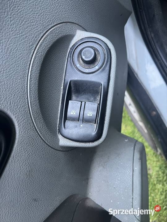Renault Master L3H2 hak 25Dci 120 niski przebieg elektryczne szyby Staszów