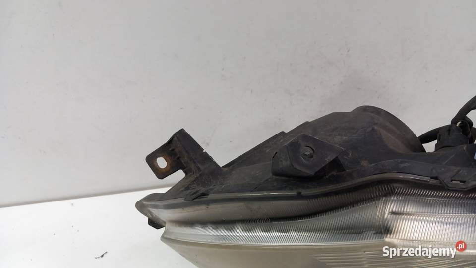 TOYOTA VERSO 0913 LAMPA PRZÓD LEWA sprzedam