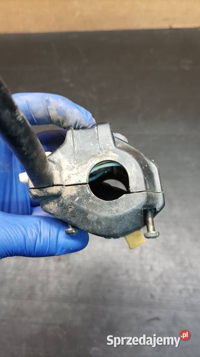 Włącznik przełącznik świateł klaksonu części małopolskie Gołaczewy