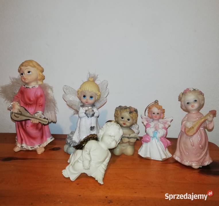 Kolekcja starych figurek Aniołków Warszawa