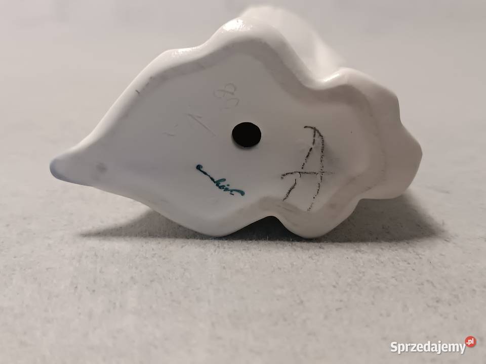 LLADRO seria Zaphir 577G Dziewczynka z pieskiem Gdańsk