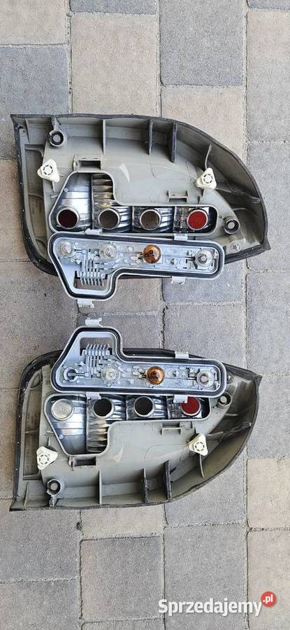 Lampa Opel Zafira A Biskupice