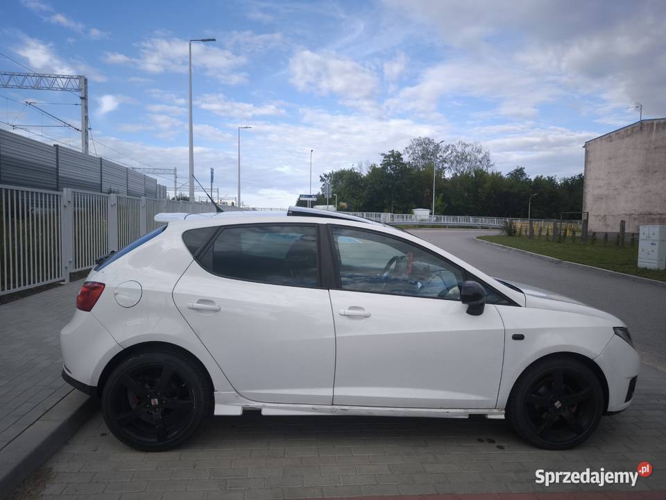 Seat Ibiza IV 19 6J TDI BXJ 90 5Drzwiowy klimatyzacja Baciuty sprzedam