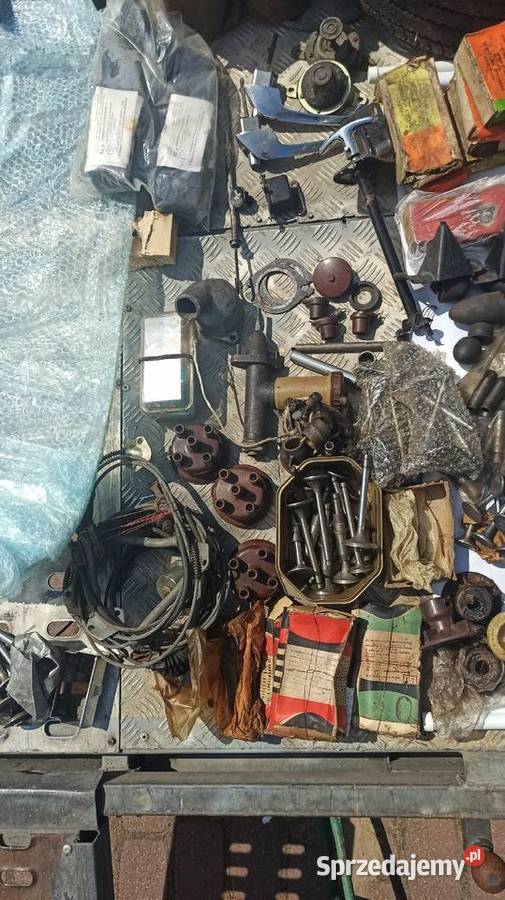 Pakiet części Wołga GAZ 24 Rok produkcji 1977 Piaseczno