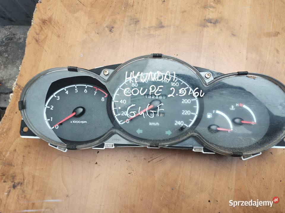 hyundai coupe 20 16v licznik zegary Części sprzedam