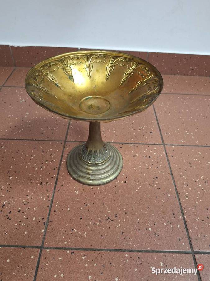 Zabytkowa misa ważą antyk do kolecji Strzyżów
