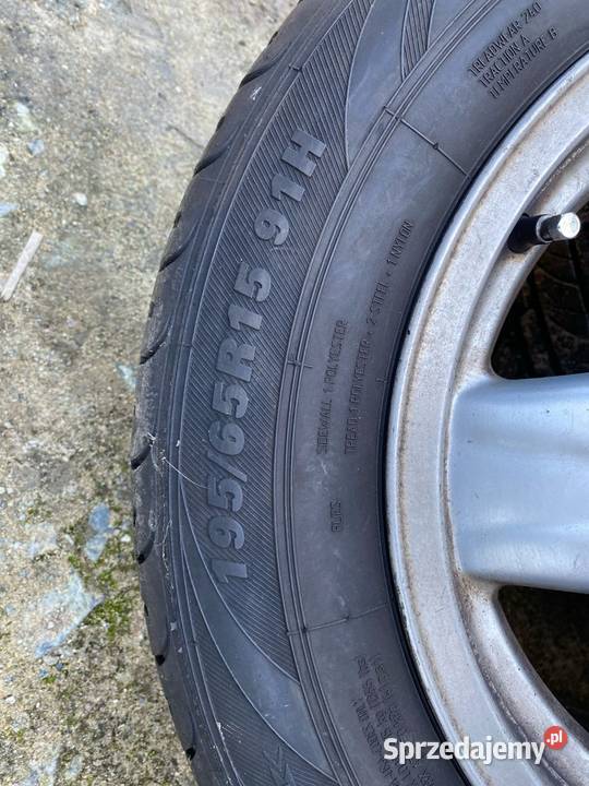 Felgi audi 80 b4 Samochodowe wielkopolskie Siedlików