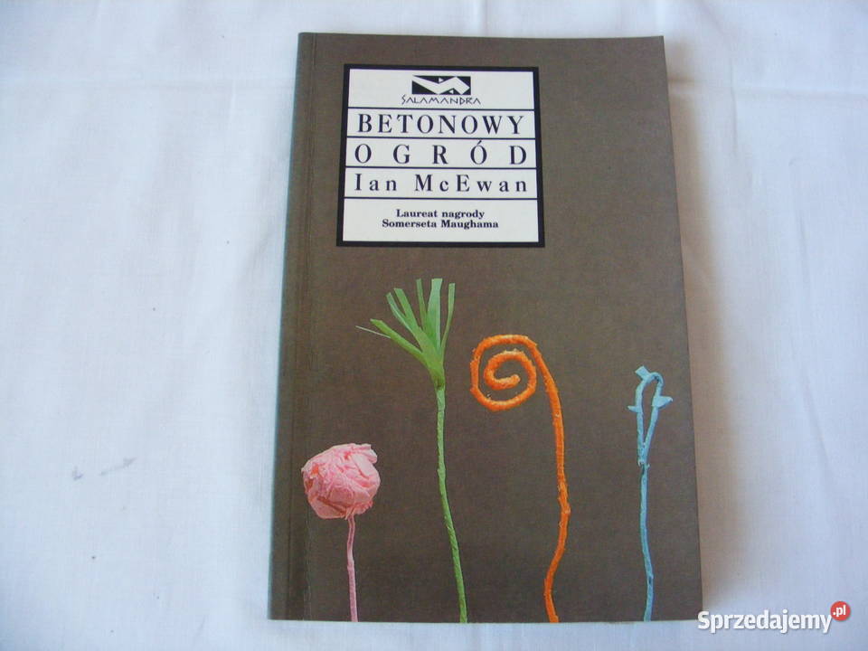 Dom na Sekwanie Betonowy ogród Martin Dressler miękka Oborniki Śląskie