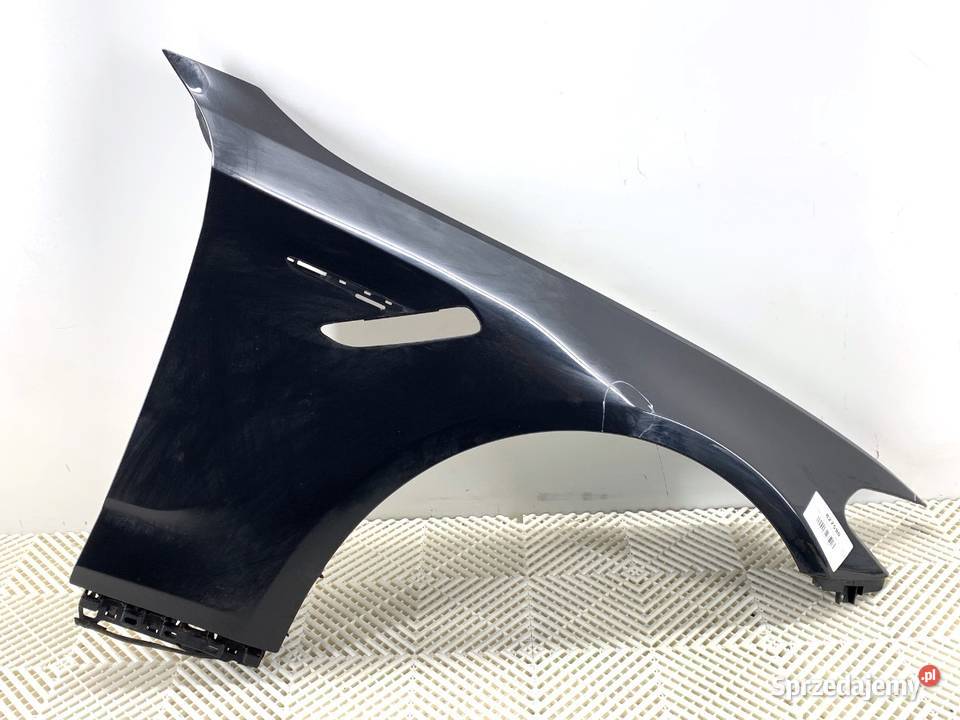 BŁOTNIK PRAWY PRZÓD BMW G30 SedanLimuzyna podkarpackie