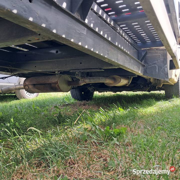 Laweta pomoc drogowa autolaweta Niedrzwica Duża