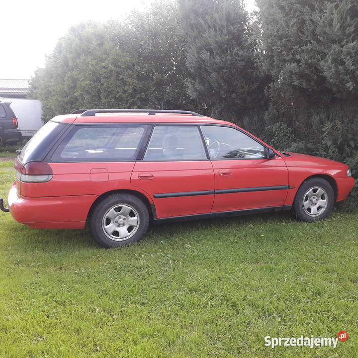 Subaru Legacy 4X4 kamper samotnego wilkasingla Karpacz