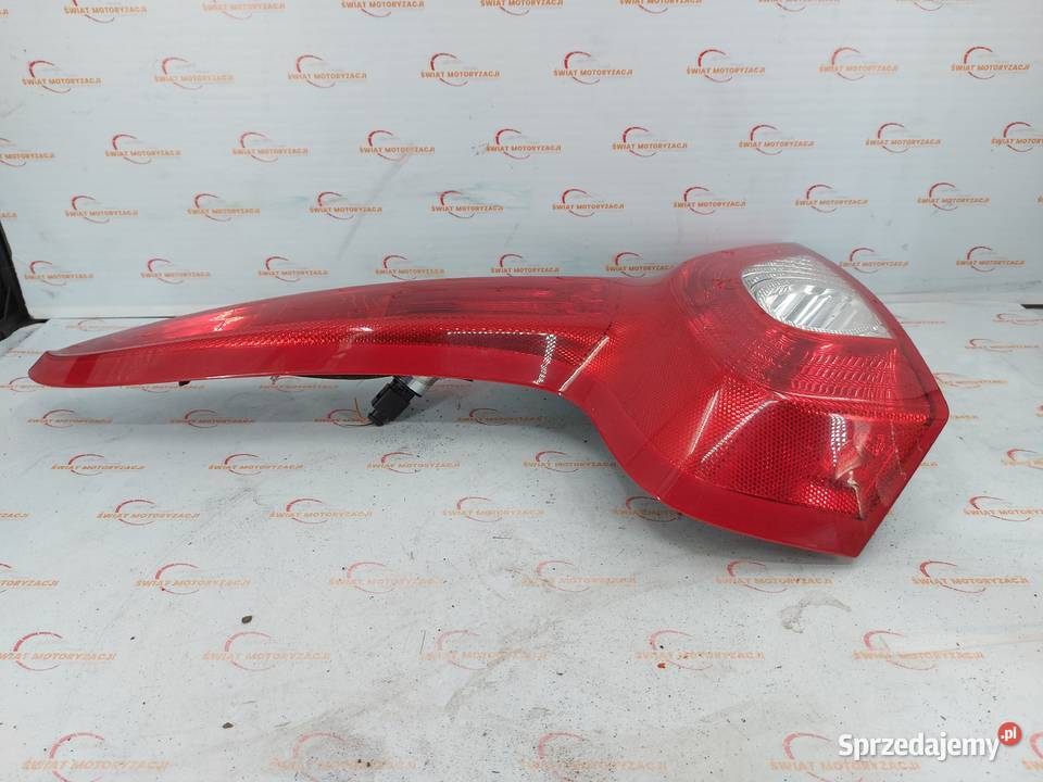 VOLVO C30 12r lampa lewa tył 31213913 sprzedam