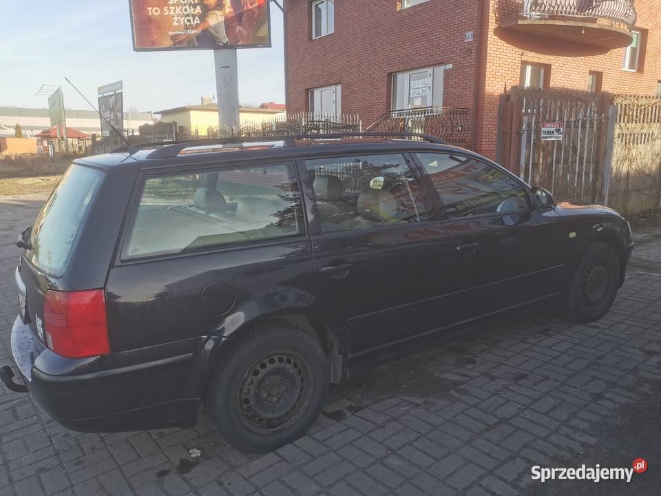 Volkswagen Passat B5 IMPORT WŁOCHY 18t światła przeciwmgielne Łódź