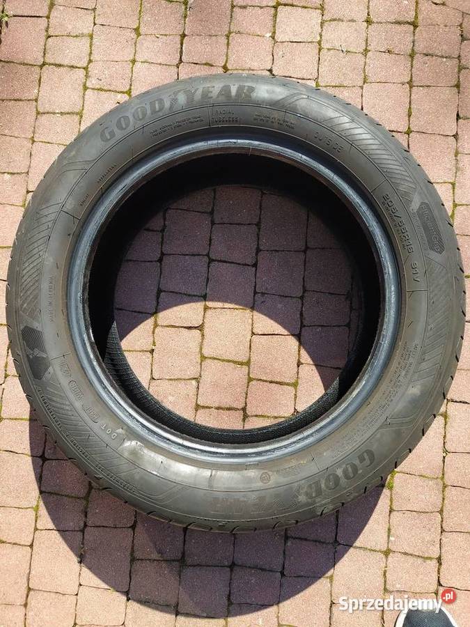 Opona letnia Goodyear Efficient Grip Performance Nisko
