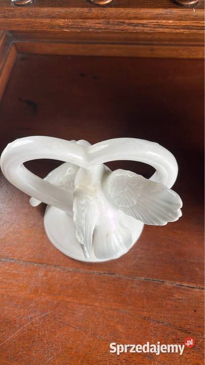 Dekoracyjna figurka porcelanowa Gołębie marki