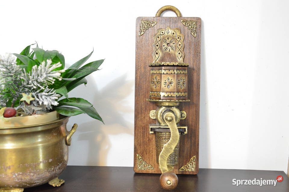 drewniany MŁYNEK wiszący do kawy bstary