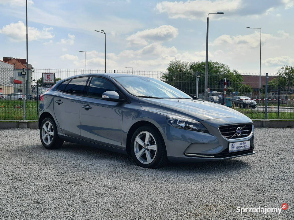 Volvo V40 88 Serwisowane Navi PDC Klimatronik 115KM sprzedam