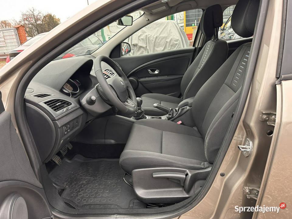 Renault Megane 16 benz 110KlimaWymieniony VAT marża Warszawa