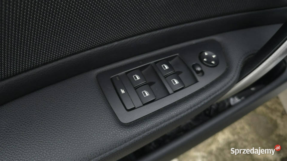 BMW 118 M pakiet E87 20042013 światła przeciwmgielne sprzedam