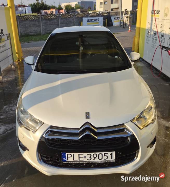 Citroen 16 DS4 2013 biała perła półautomat Wschowa