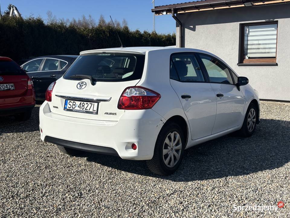 Toyota Auris 2012r GWARANCJA nieuszkodzony Auris Paniówki