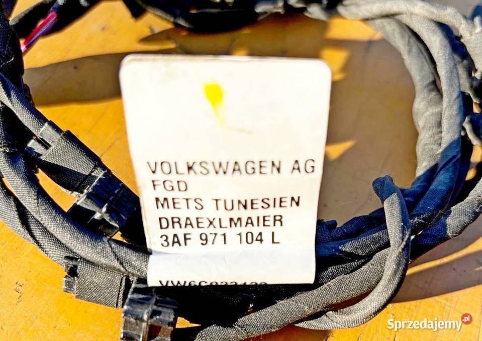 VW PASSAT B7 KOMBI 2014 WIĄZKA PDC ZDERZAKA TYŁ Radom