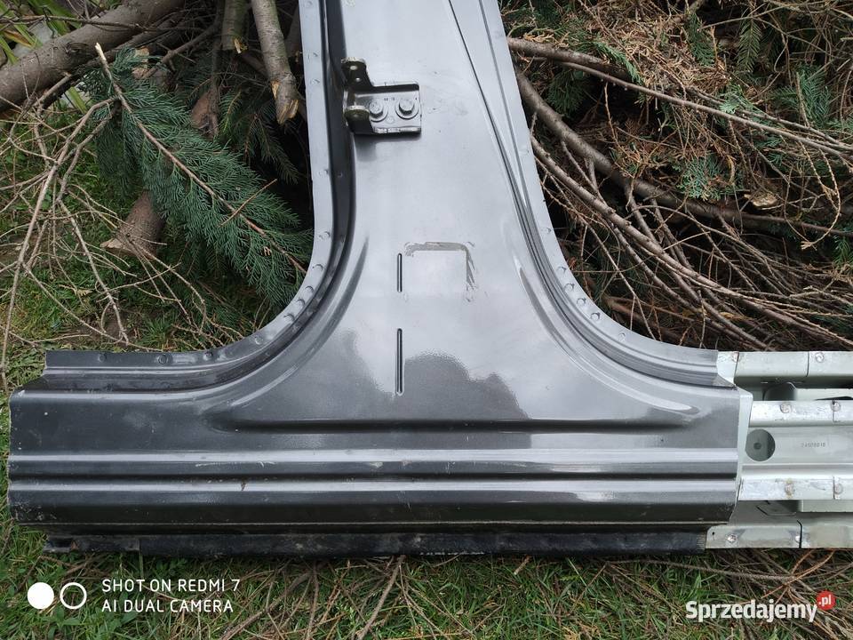 Słupek środkowy próg prawy Peugeot 5008 II podkarpackie Ropczyce