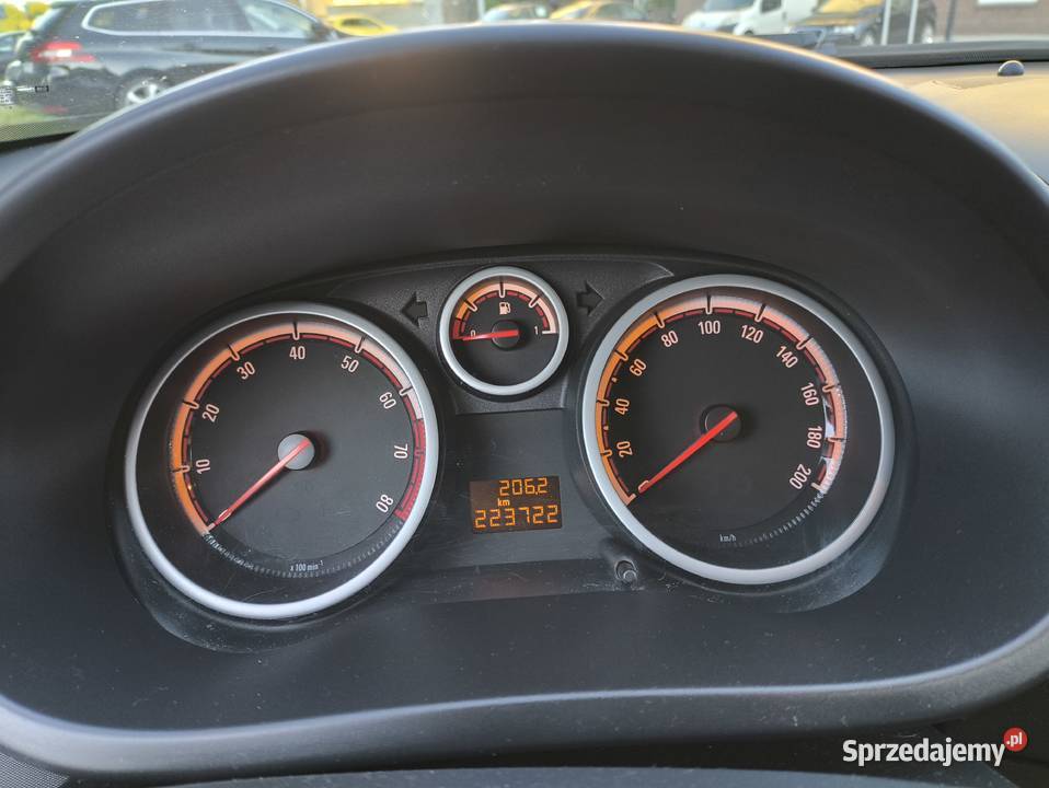 Opel Corsa D 12 Benzyna 5 Drzwi Klima Szyberdach immobilizer Chełm